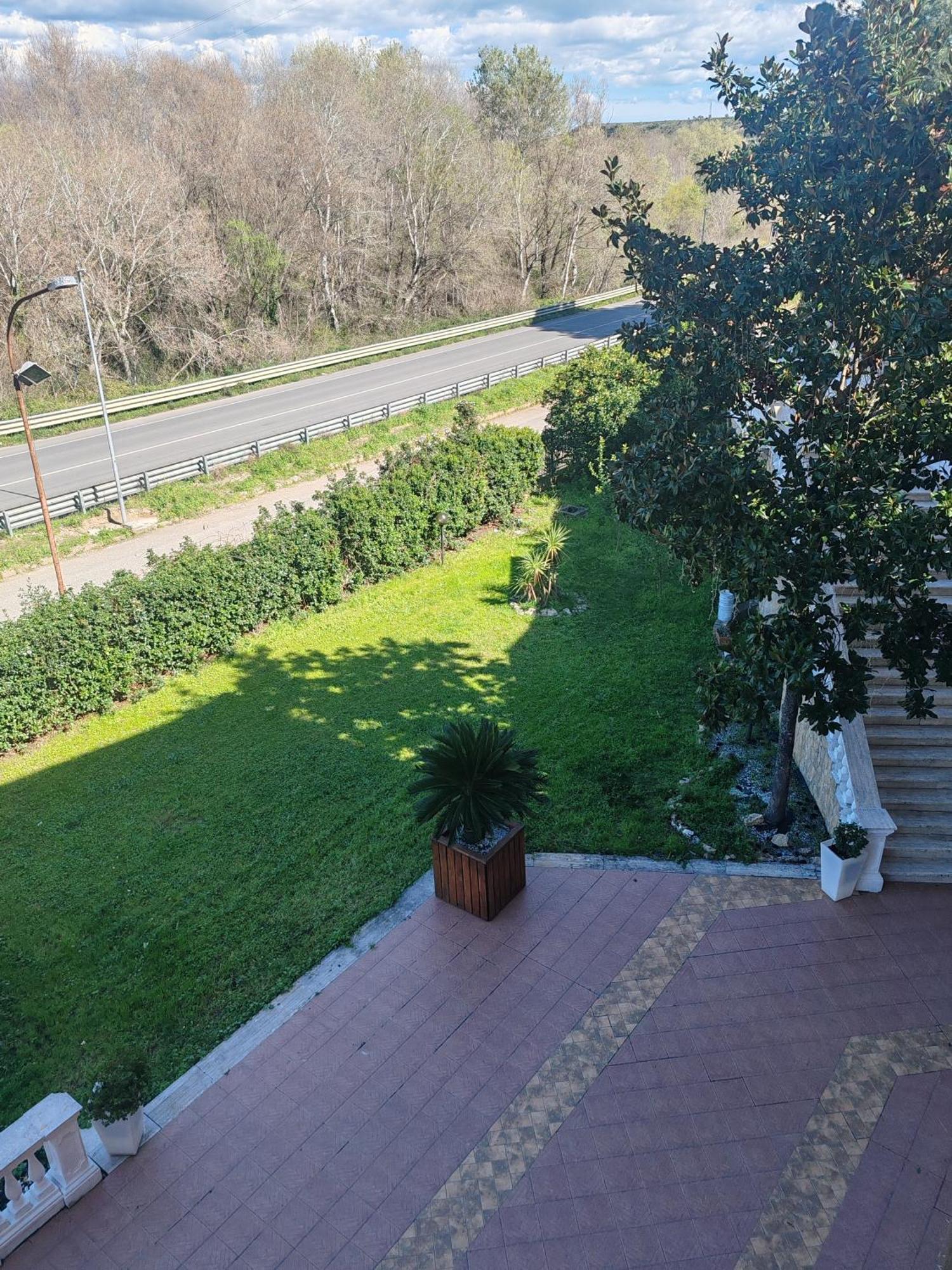 Hotel San Francesco Terme Spezzano Albanese エクステリア 写真